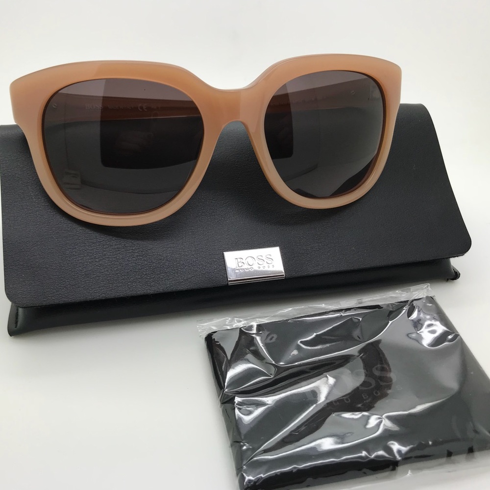Hugo Boss 0438/S Oval Biege/Pink Sunglasses